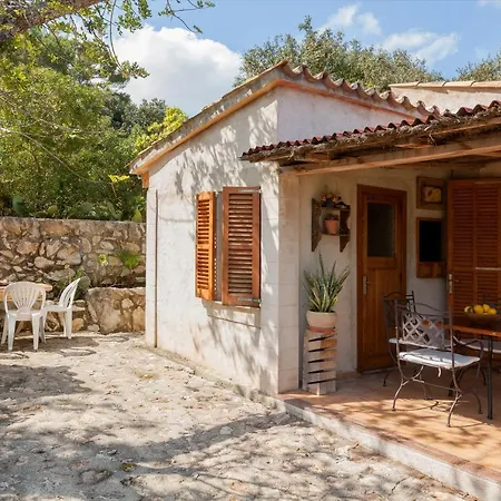 Rural House Can Jordi